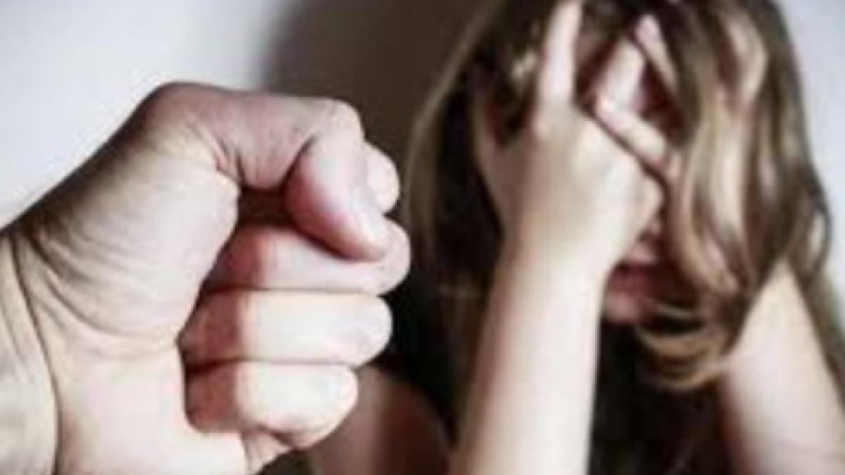 un-tata-si-a-abuzat-fiica-timp-de-4-ani--cosmarul-fetei-a-inceput-cand-avea-doar-10-ani