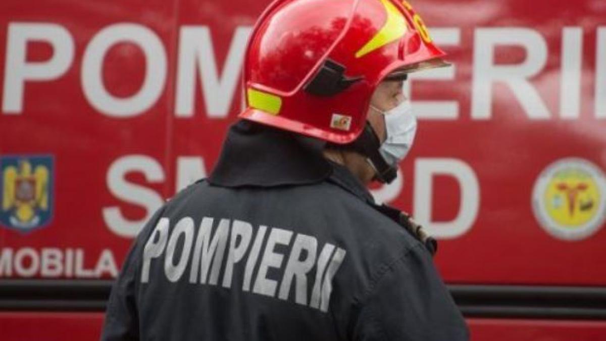 sapte-persoane--implicate--intr-un-accident-rutier--coliziune-intre-doua-masini-in-reghinprc-c2prc-a0