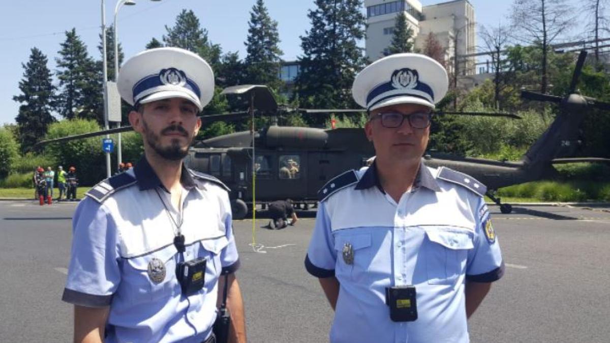 doi-politisti--eroii-zilei--au-oprit-imediat-masinile--cand-au-vazut-elicopterul--care-ateriza-fortat-ne-am-dat-seama-ca-ceva-nu-e-in-regula