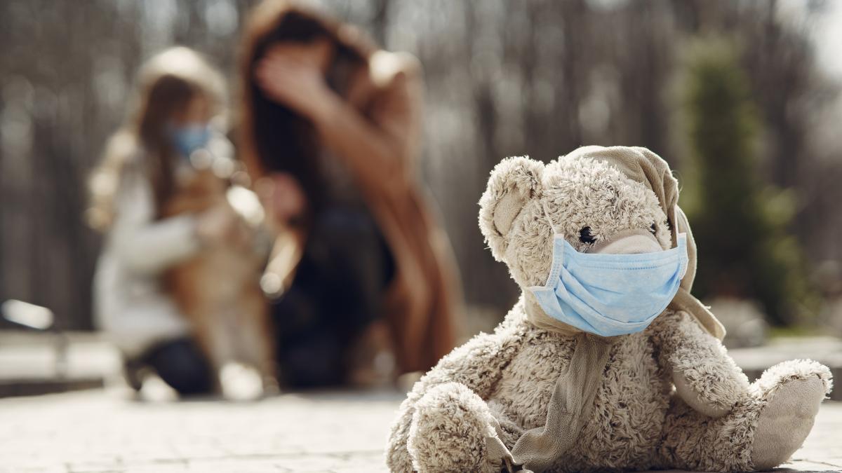 franta--cele-mai-dure-masuri-anti-covid-din-europa-prc-e2prc-80prc-9eam-intrat-in-al-patrulea-val-al-epidemieiprc-e2prc-80prc-9d