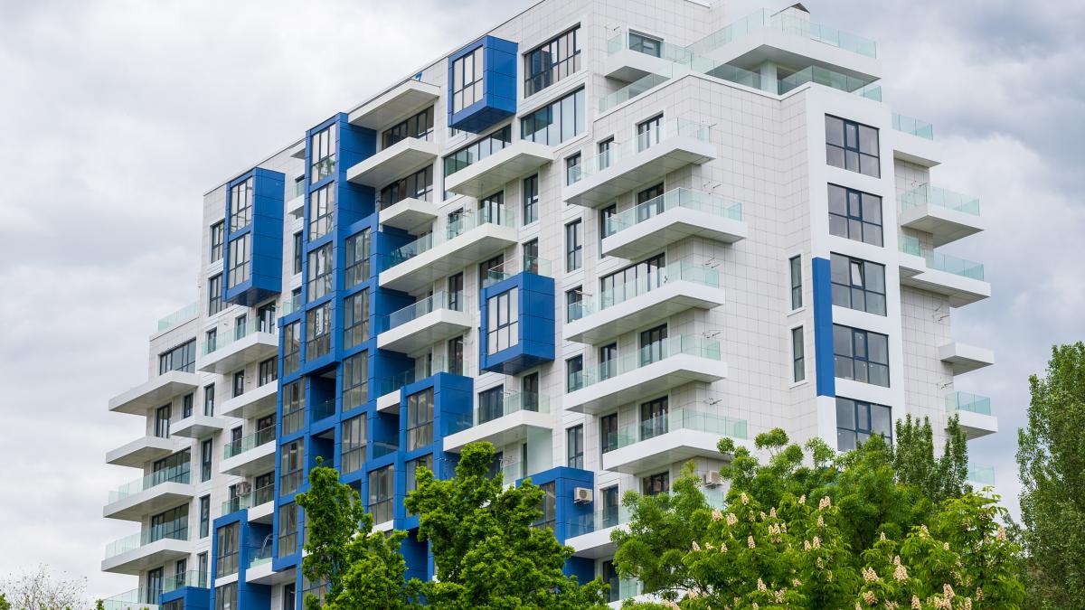 doua-adolescente-din-republica-moldova-s-au-sinucis-impreuna-dupa-ce-au-lasat-bilete-de-adio-si-s-au-aruncat-de-la-etajul-13