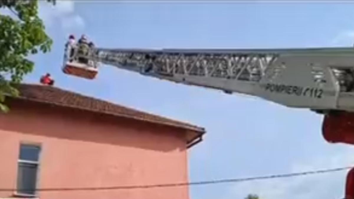 interventie-casa-de-pensii-petrosani-capt-vid-antena3