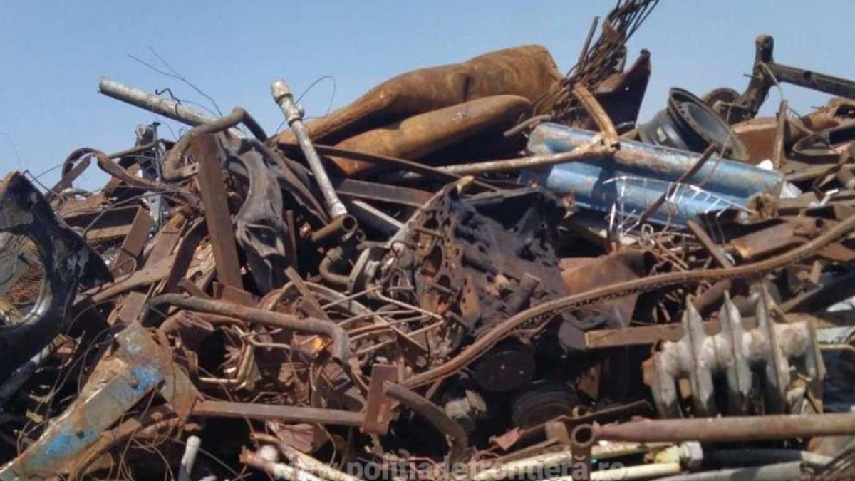 nava--incarcata-cu-peste-500-de-tone-de-deseuri-metalice--oprita-la-intrarea-in-romania