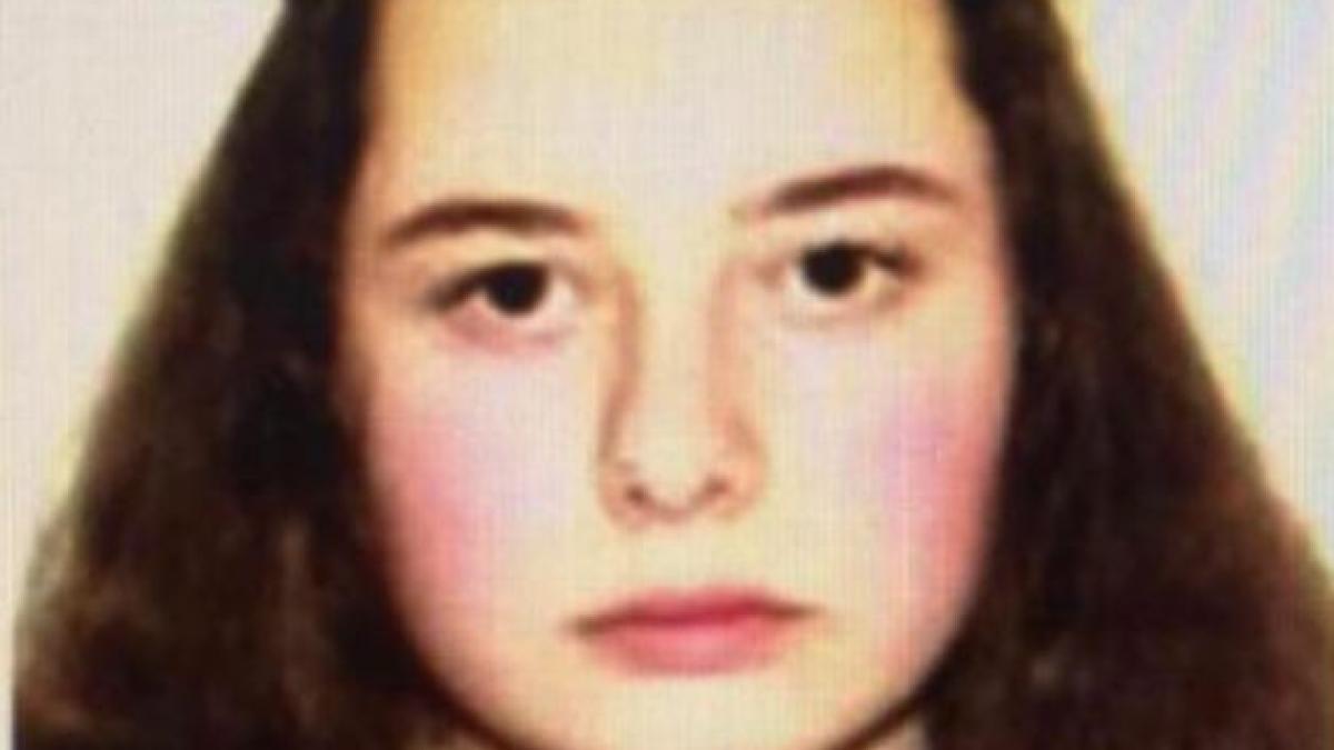 o-tanara-de-17-ani-din-judetul-brasov-a-disparut-de-acasa--este-cautata-de-familie-si-politie