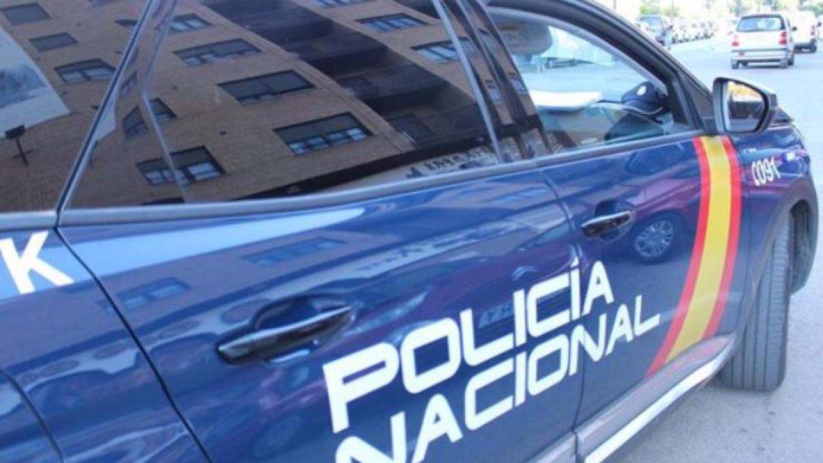 spania--un-roman-a-golit-mai-multe-magazine--din-care-a-sustras-articole-de-sport-de-peste-3-000-de-euro