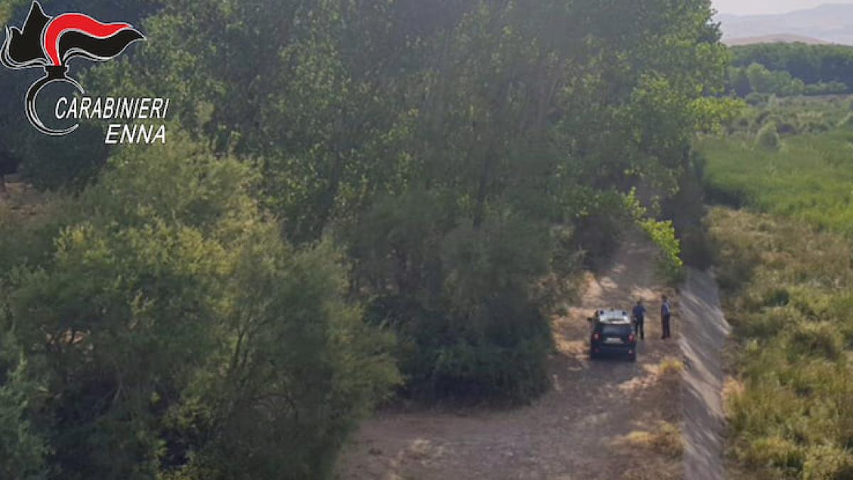 carabinieri-incendi2-enna-1