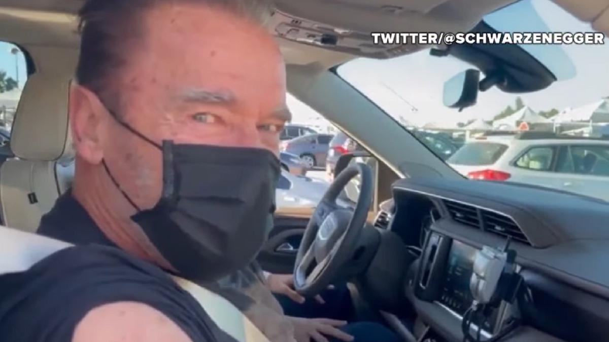 arnold-schwarzenegger-critica-persoanele-care-refuza-sa-poarte-masti-de-protectie--la-naiba-cu-libertatea