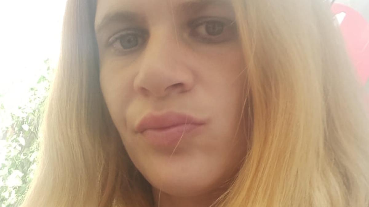 mama-gemeni-cazuti-etaj-fb