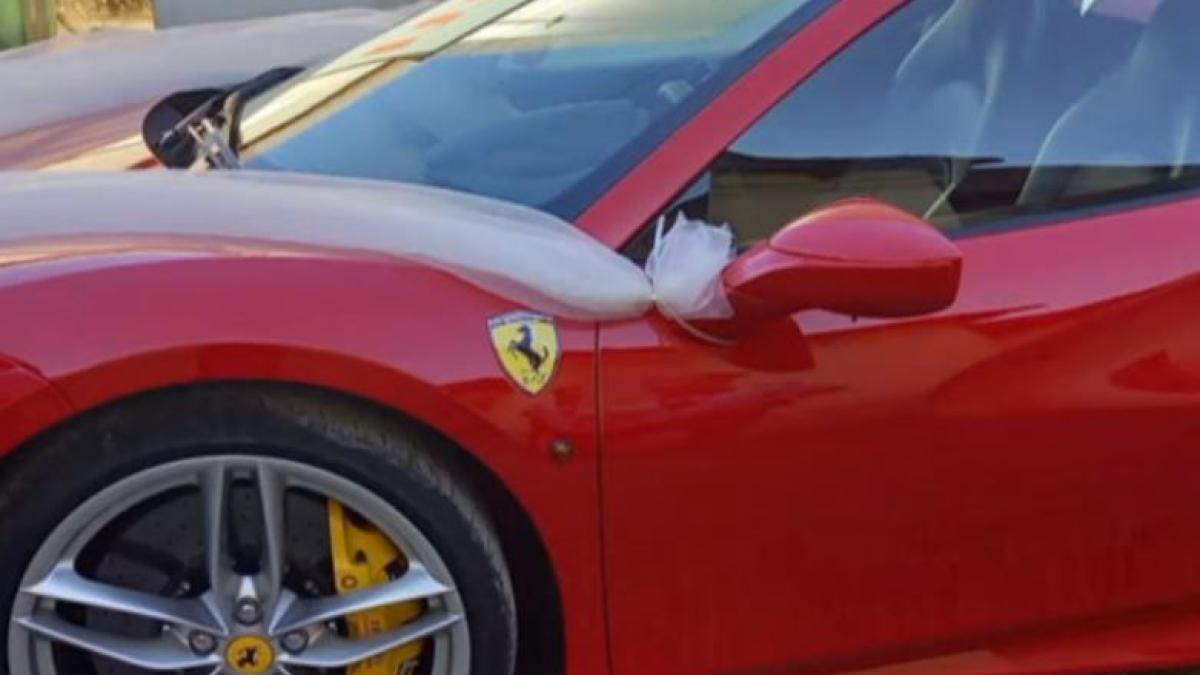 soferul-unui-ferrari-a-lovit-intentionat-un-politist-care-il-tragea-pe-dreapta