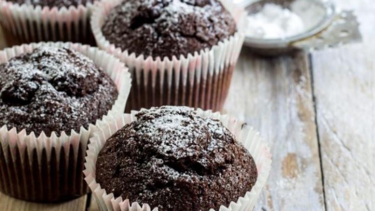 briose-de-ciocolata--fara-lapte--unt-si-zahar--o-portie-are-mai-putin-de-200-de-calorii