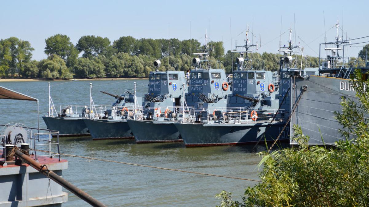 corvete_fregate_armata_romana