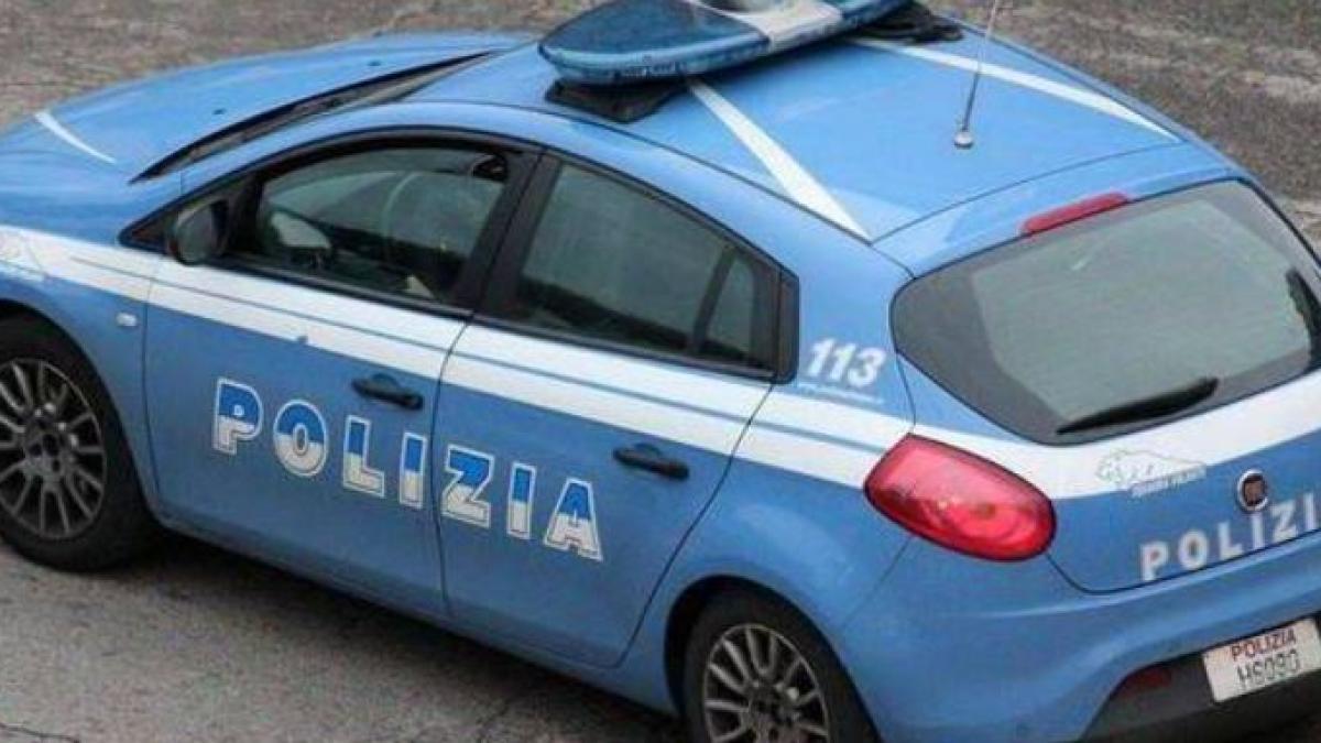 italia--un-roman-a-atacat-o-bunica-si-pe-nepoata-ei--batrana-a-fost-trantita-la-pamant-si-scuipata--scandalul-a-pornit-de-la-jucarie