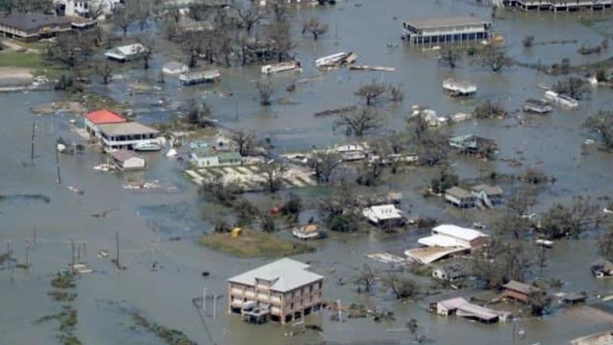 familie-de-romani--in-mijlocul-uraganului-grace--care-a-ajuns-in-mexic-sper-din-suflet-sa-nu-fim-in-primejdie