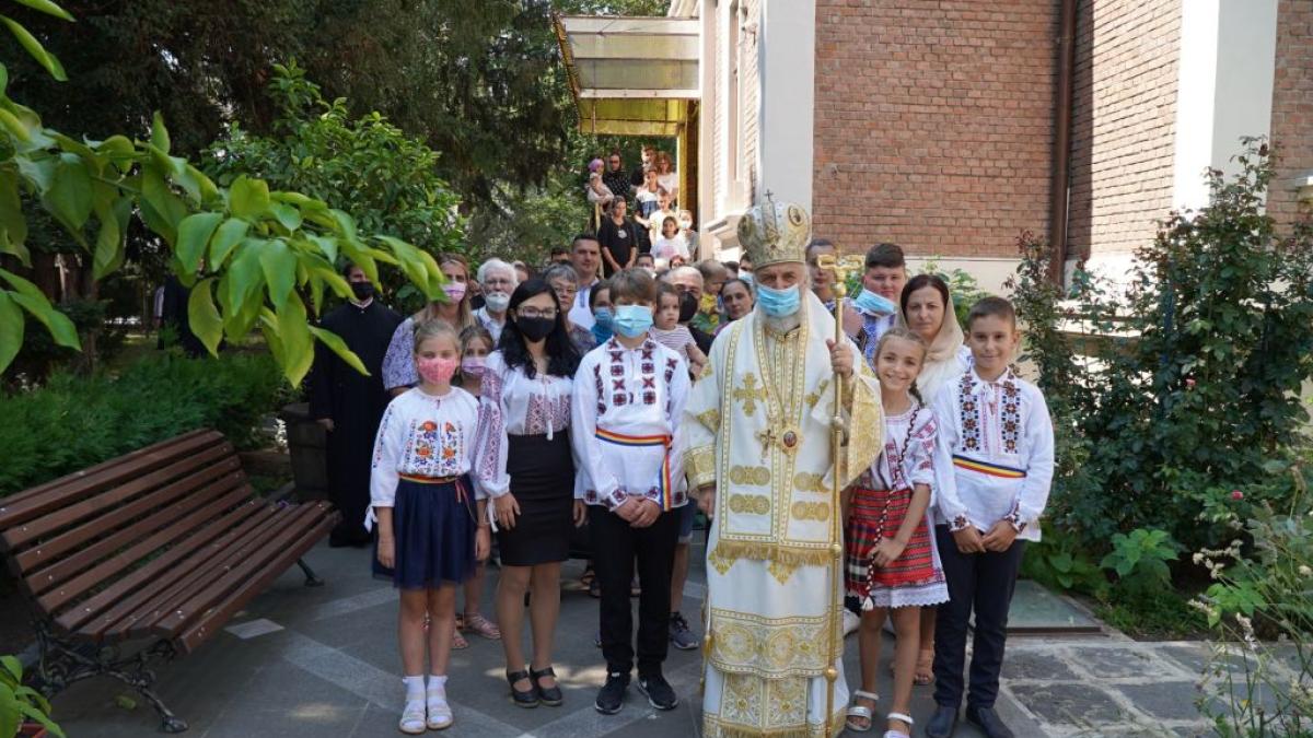 duminica-migrantilor-romani-la-catedrala-arhiepiscopala-din-galati