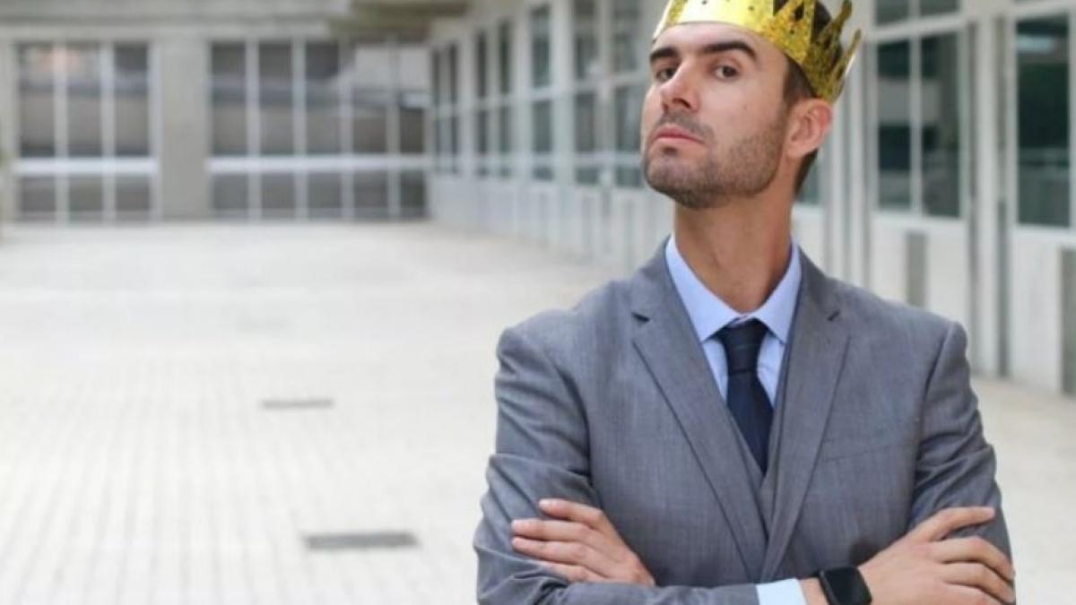 horoscop--patru-semne-ale-zodiacului-care-nu-se-gandesc-deloc-la-ceilalti--nativii-gemenii-sunt-mari-egoisti