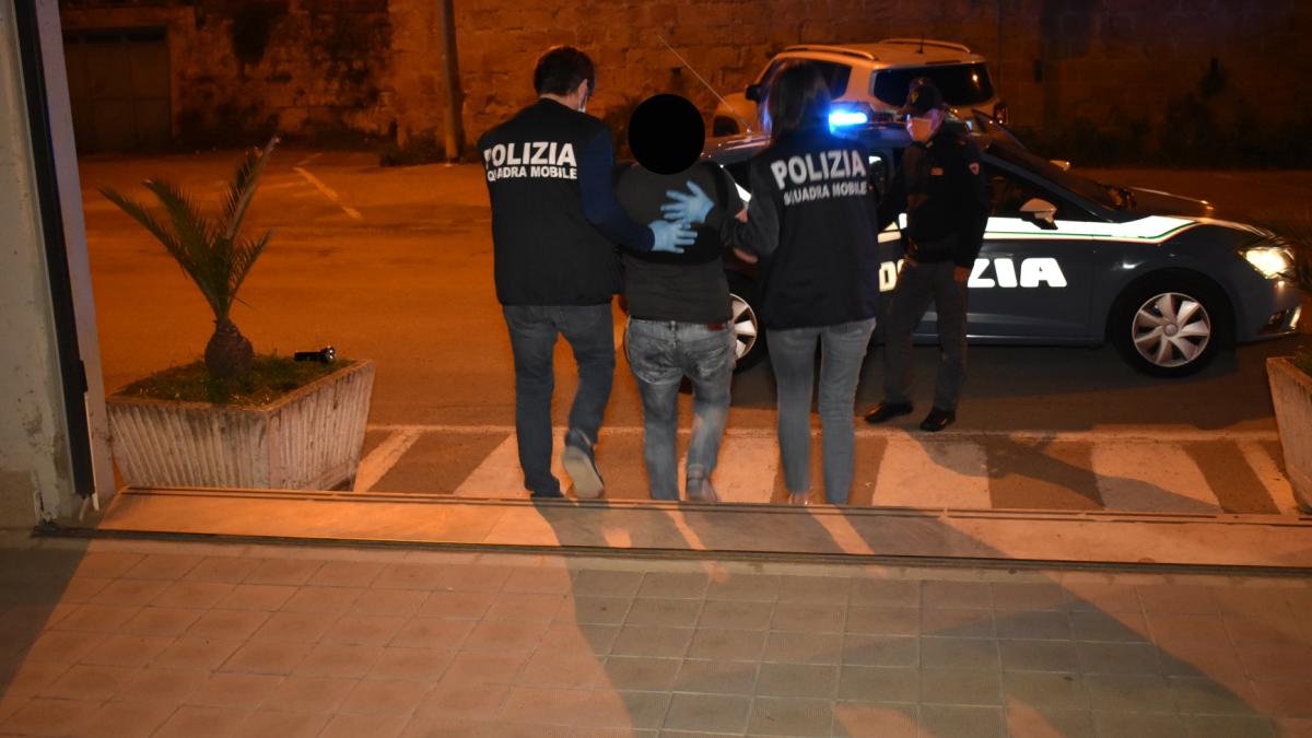 roman-arestat-trafic-de-droguri