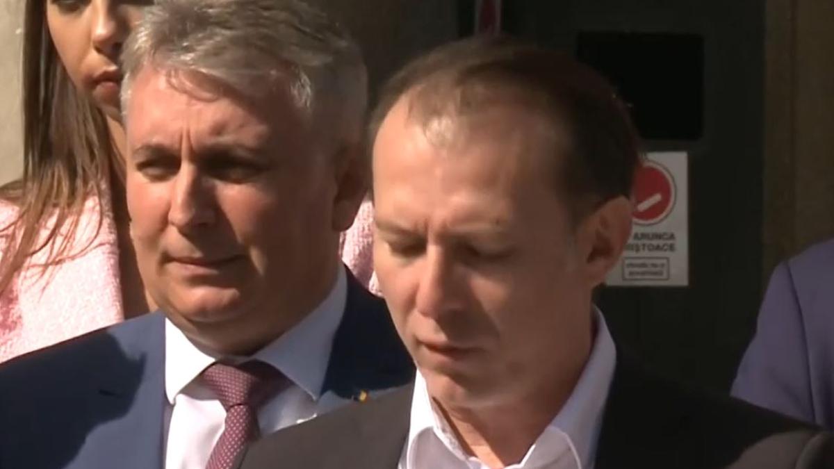 citu--guvernul-sesizeaza-ccr-in-privinta-motiunii-de-cenzura--pot-retrage-motiunea-si-sa-discutam-cu-totii