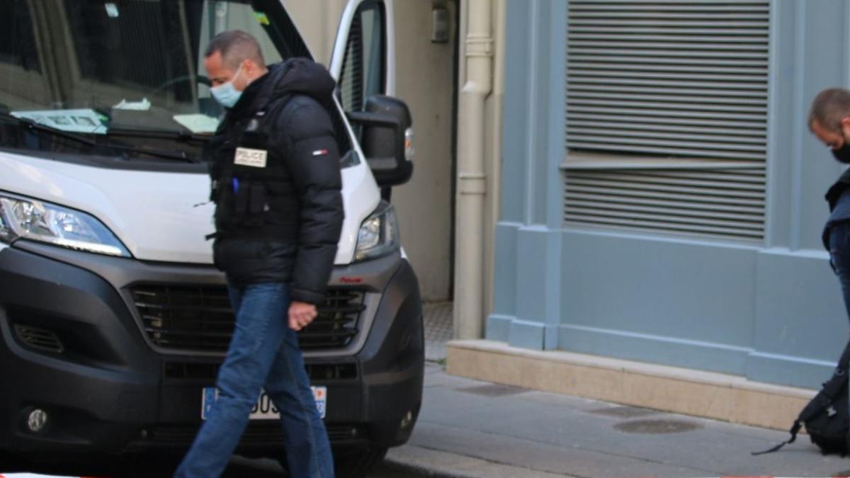 o-femeie-din-viena--care-plecase-in-vacanta--a-ramas-fara-bijuteriile-de-1-milion-de-euro--casa-i-a-fost-sparta