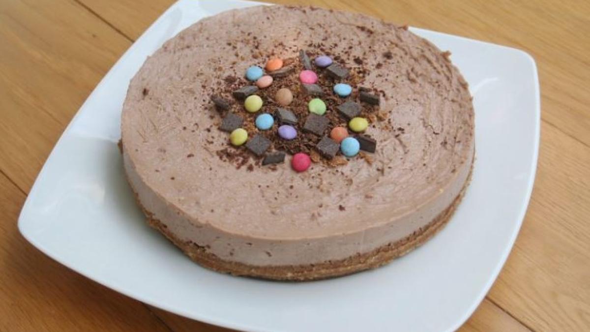 desert-delicios-cu-nutella--fara-unt-si-fara-coacere--este-gata-in-5-minute-si-are-doar-150-de-calorii