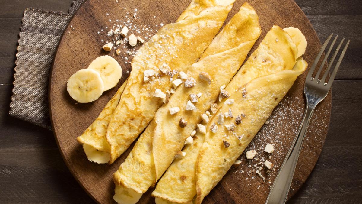 blini-sau-clatite-rusesti--reteta-traditionala-savuroasa-a-gospodinelor--mai-mult-decat-o-clatita--considerat-un-simbol-al-soarelui