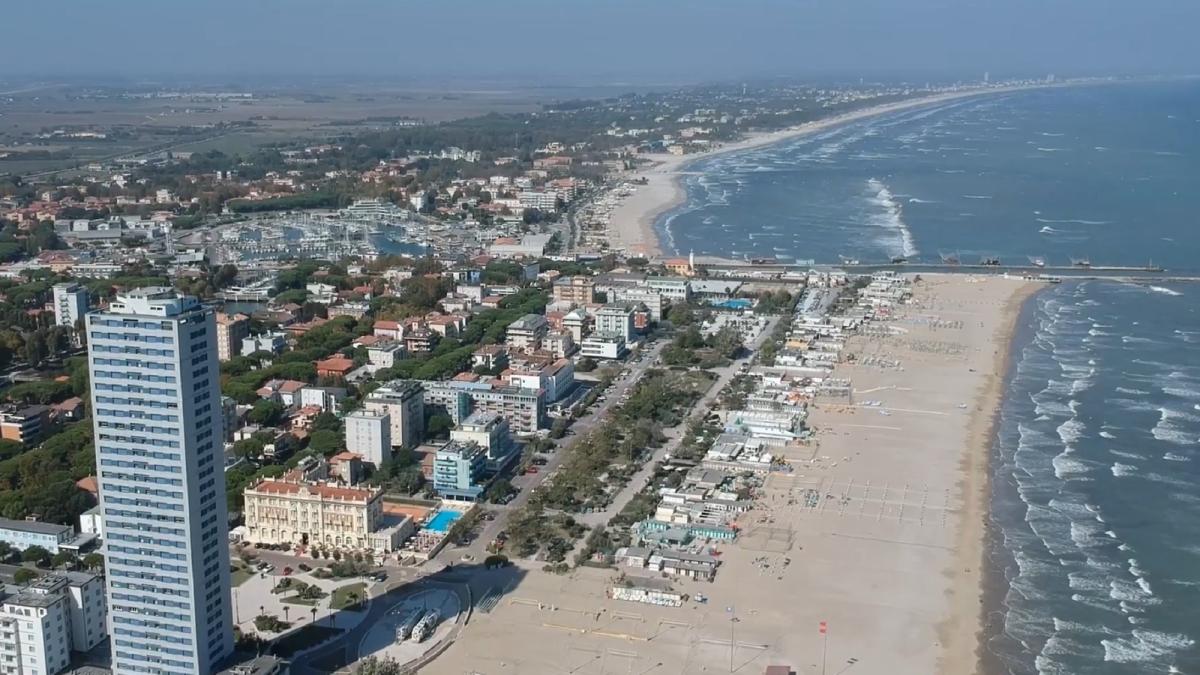 italia--roman--escrocherie-cu-apartamente-de-inchiriat-pe-plaja--cum-a-obtinut-barbatul-mii-de-euro