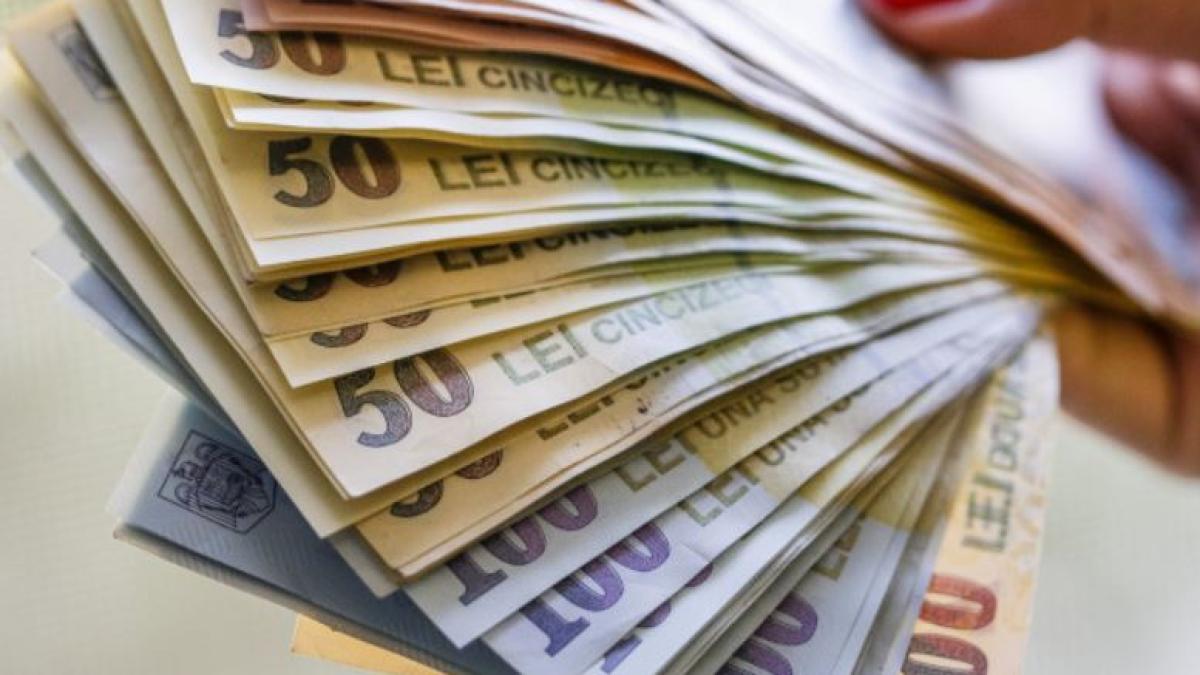 pensionar-roman--jefuit-de-23-000-de-lei--care-i-au-cerut-un-pahar-cu-apa