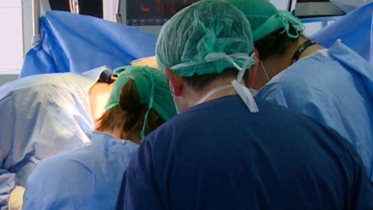 o-tanara-romanca--aflata-in-moarte-cerebrala--a-salvat-mai-multe-vieti--familia-pacientei-i-a-donat-organele