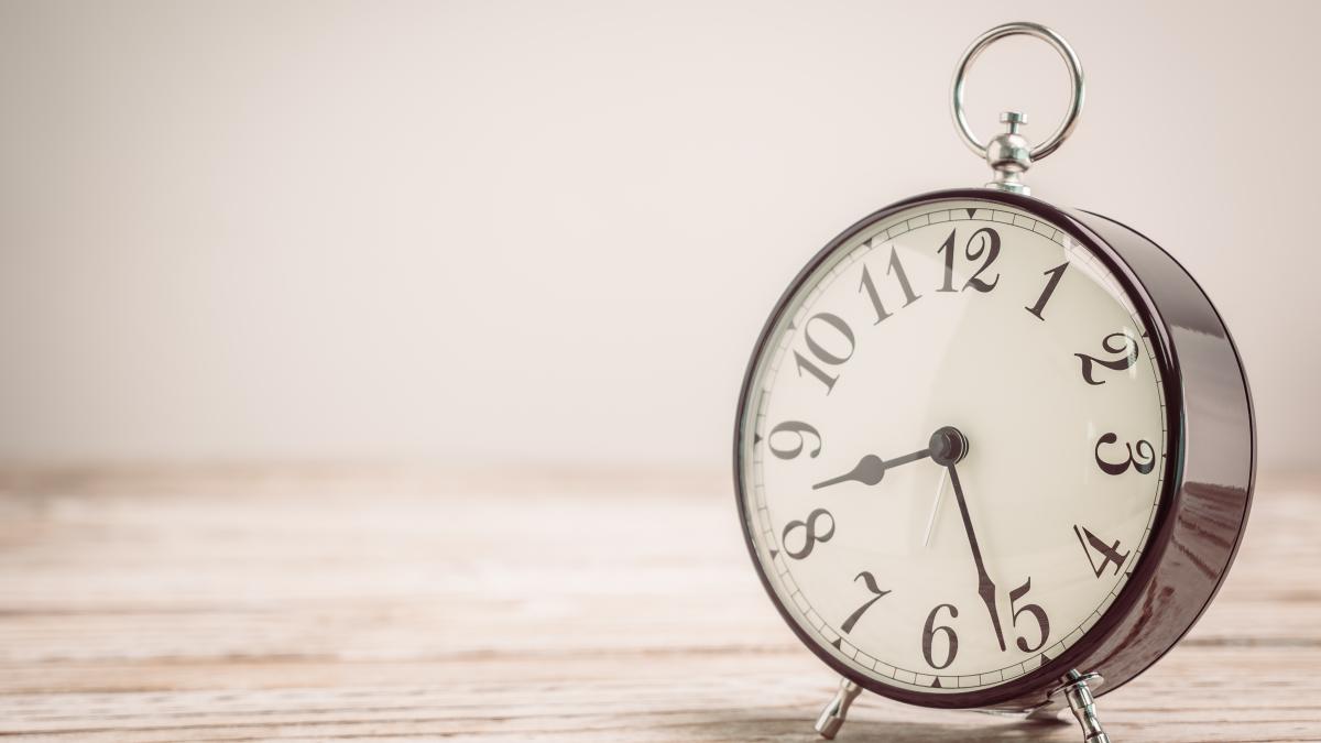 cand-trece-romania-la-ora-de-iarna-in-2021-ceasurile-se-vor-da-cu-o-ora-inapoi