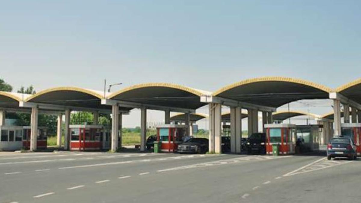 autocar--oprit-in-vama--un-pasager-vroia-sa-ajunga-in-germania-cu-acte-falseprc-c2prc-a0