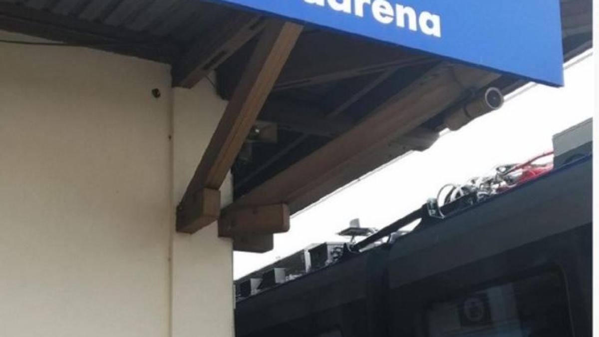 italia--roman--saltat-de-carabinieri--cand-cobora-dintr-un-tren--barbatul-a-fost-dus-la-inchisoare