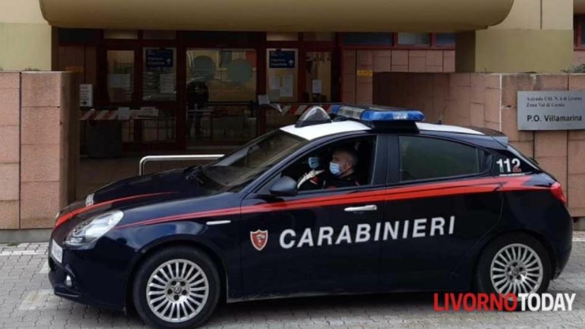 italia--un-roman--care-a-ajuns-la-camera-de-garda--a-furat-telefonul-mobil-al-unui-medic