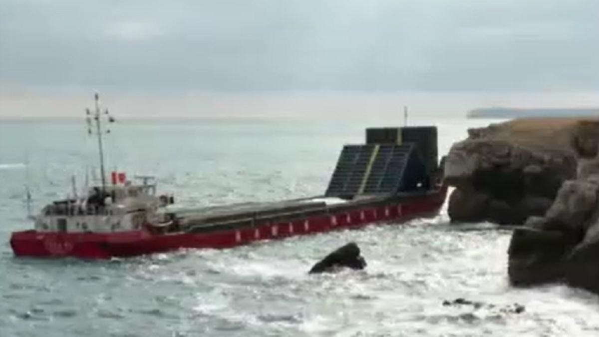 alerta-la-granita-cu-bulgaria-nava-esuata-vera-su-nu-mai-poate-fi-salvata--pericolul-este-urias