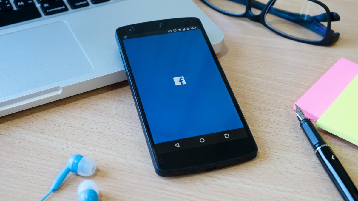 facebook-va-angaja-10-000-de-persoane-in-europa--pentru-dezvoltarea-asa-numitului-metavers