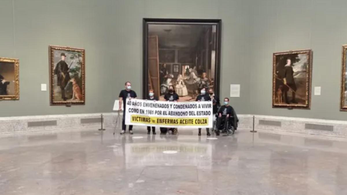 spania--un-grup-de-persoane-care-au-supravietuit-unei-otraviri-in-masa-ameninta-ca-se-sinucid-in-cateva-ore-intr-un-muzeu