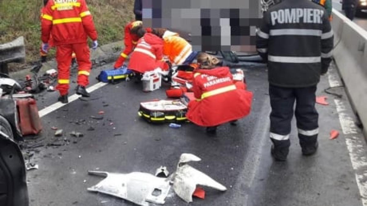 accident-rutier-grav--cu-cinci-victime-incarcerate--impact-violent-intre-un-taxi-si-un-autoturism