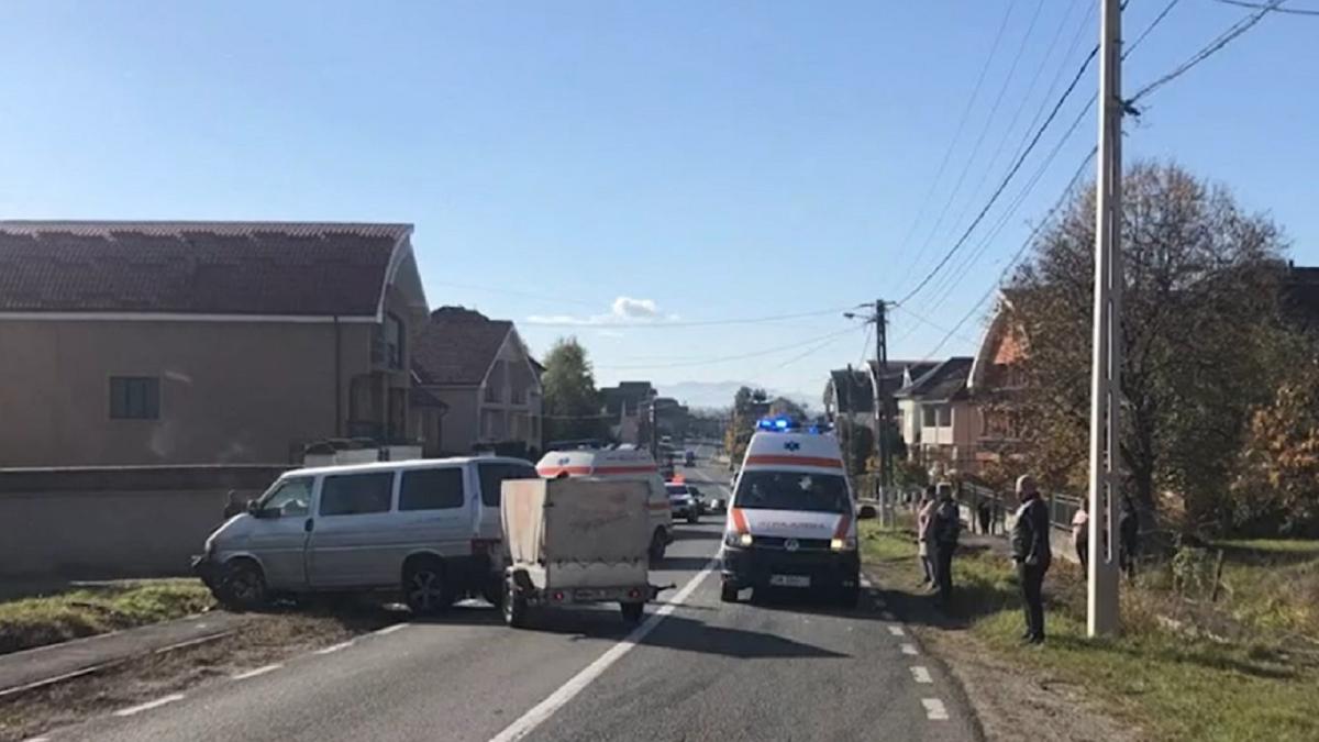 microbuz-cu-romani--impact-mortal--doi-morti-si-trei-raniti-foto---video