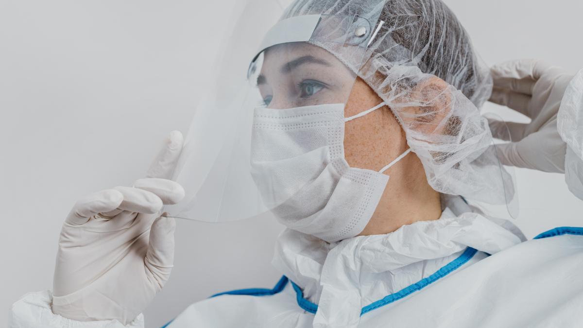 un-medic-ii-sfatuieste-pe-romani-sa-ramana-precauti-numarul-real-de-infectari-este-100-000-zi