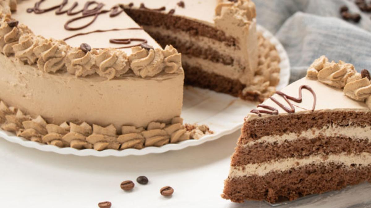 tort-cu-cafea-si-nutella--desertul-perfect-pentru-a-transforma-orice-aniversare-intr-o-zi-speciala