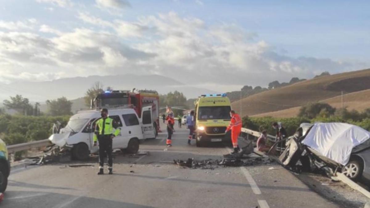 spania--accident-mortal-cu-romani--un-tanar-a-decedat-pe-loc--alti-doi-sunt-in-stare-grava--coliziune-frontala-intre-un-autoturism-si-o-duba