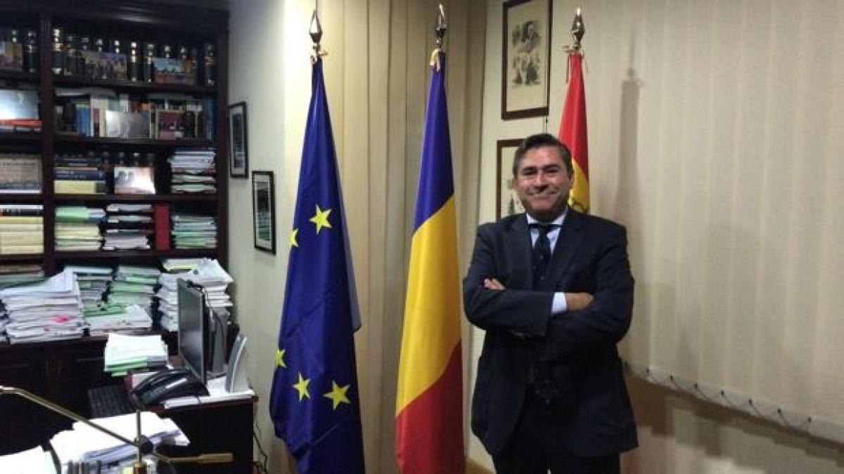 estrella-consul-cadiz-klf--620x349-at-abc