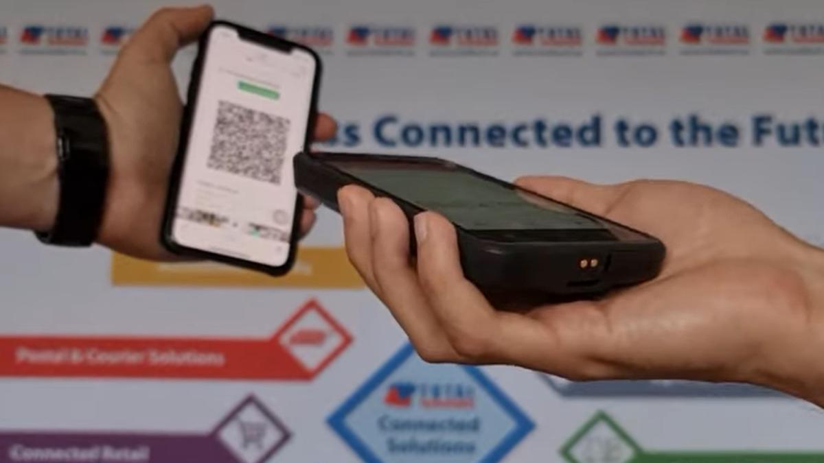 romanii-cu-certificate-covid-din-marea-britanie-nu-le-pot-valida-in-tara-nu-le-am-dat-voie-sa-intre-in-mall--fac-scandal--dar-nu-i-putem-primi