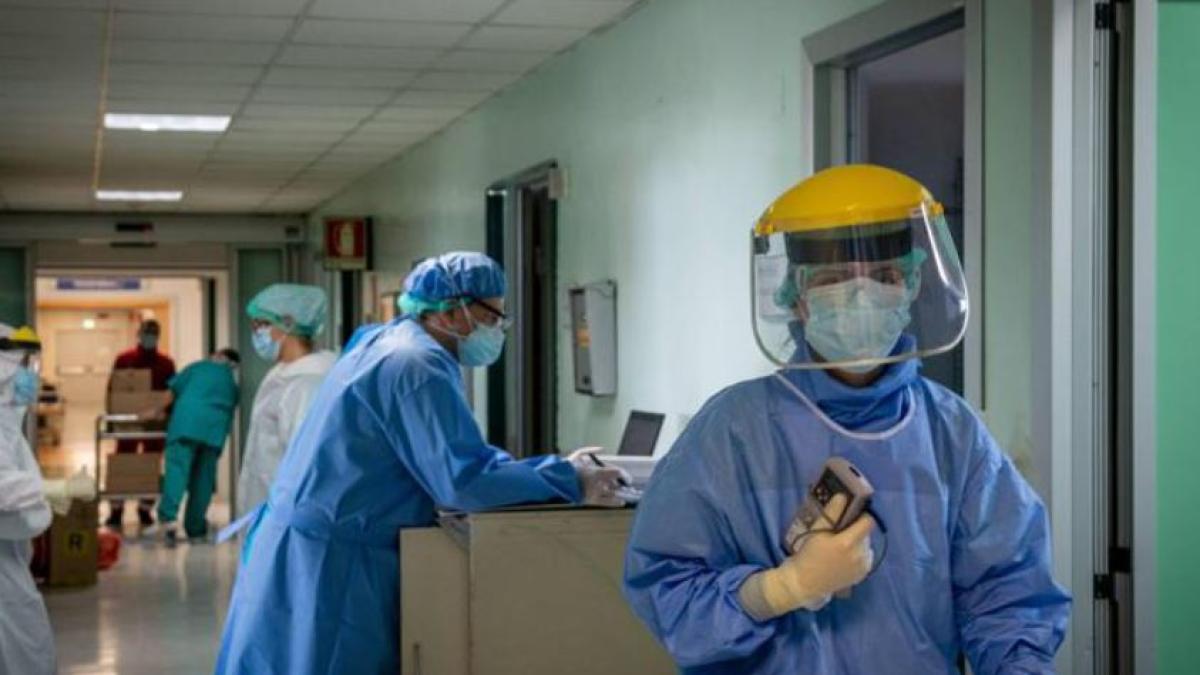 bilant-italia--8-noiembrie--peste-4-000-de-cazuri-noi-covid-si-38-de-decese--in-ultima-zi--regiunea-emilia-romagna--cea-mai-afectata