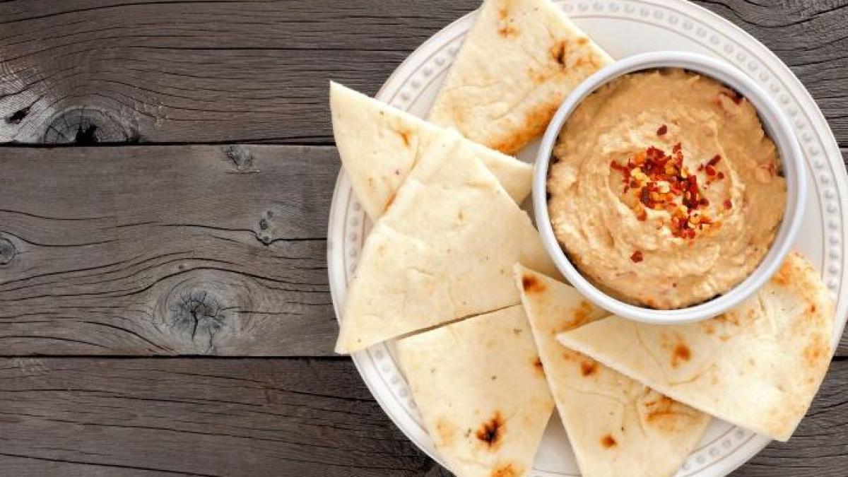 lipii-subtiri--facute-in-casa--ai-nevoie-de-faina--apa-fierbinte-si-o-tigaie-incinsa-bineprc-c2prc-a0