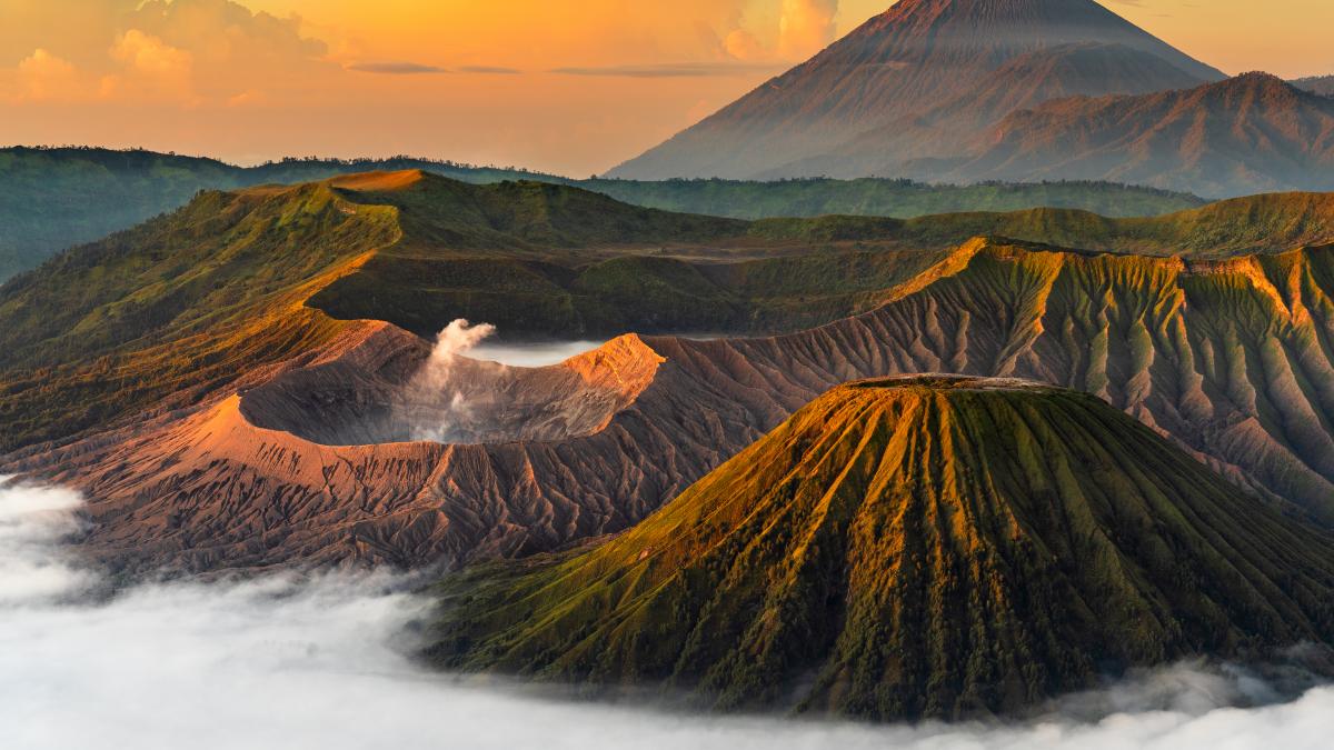 italia--ramasitele-unui-barbat--gasite-intr-o-pestera-din-muntele-etna-ucis-in-urma-cu-50-de-ani--avea-malformatii-la-nas-si-la-gura