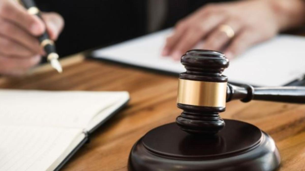 austria--patru-romani--spaima-comerciantilor-din-tirol--au-fost-condamnati--unul-dintre-ei-se-apara-am-vrut-doar-sa-cumpar-un-tractor