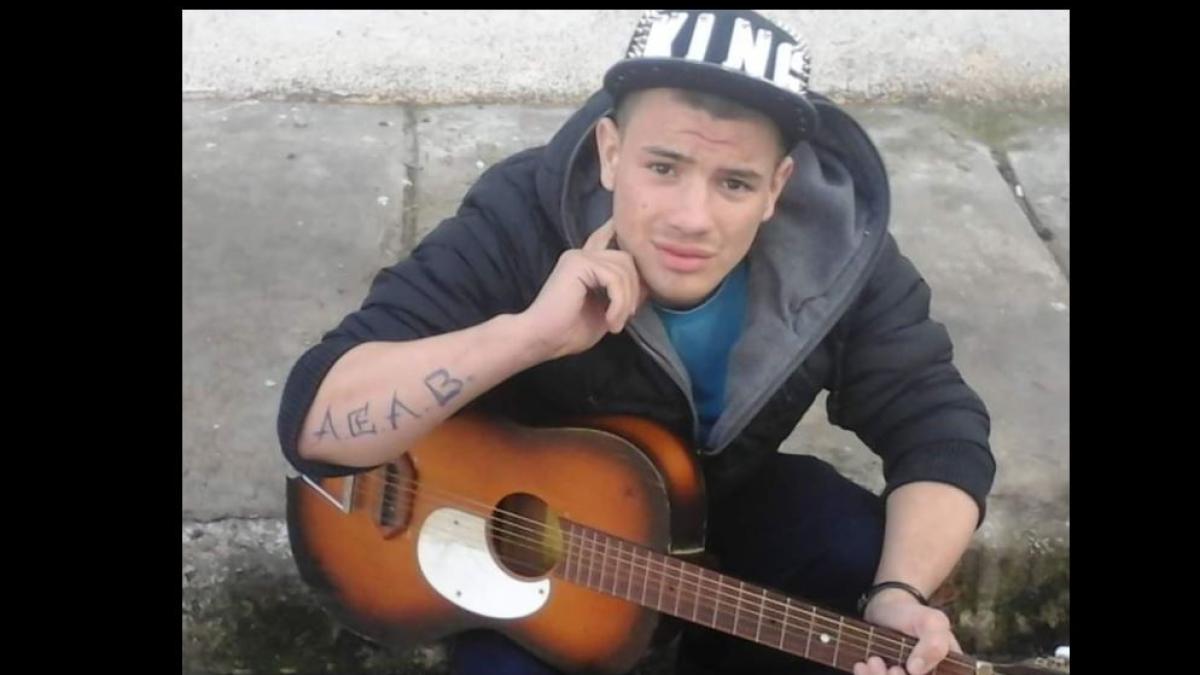 cristian--un-tanar-roman--a-fost-ucis-in-anglia--familia-este-sfasiata-de-durere-vino-acasa--baiatul-tatii