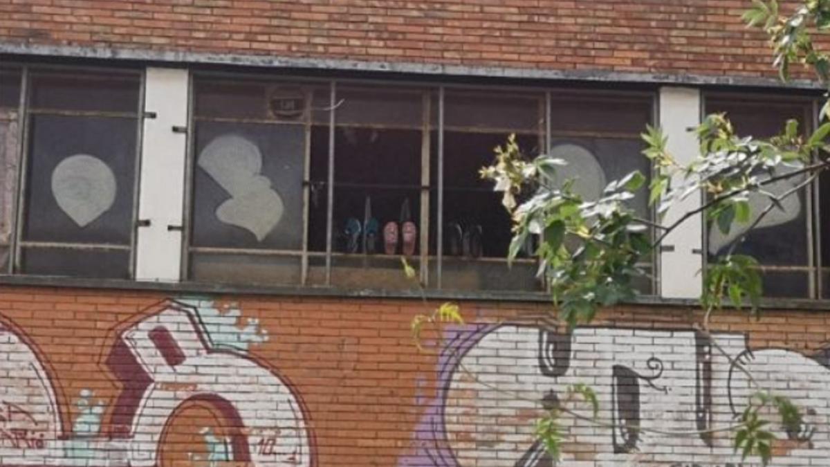 spania--zeci-de-romani--inclusiv-copii--evacuati-dintr-o-cladire-in-care-traiau-in-conditii-ingrozitoare-suntem-nevoiti-sa-dormim-pe-strada