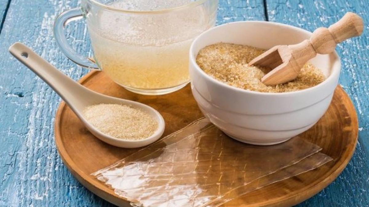 amesteca-putina-gelatina-cu-suc-de-lamaie-si-o-lingura-de-miere--aplica-pe-ten-si-vei-intineri-cu-zece-ani