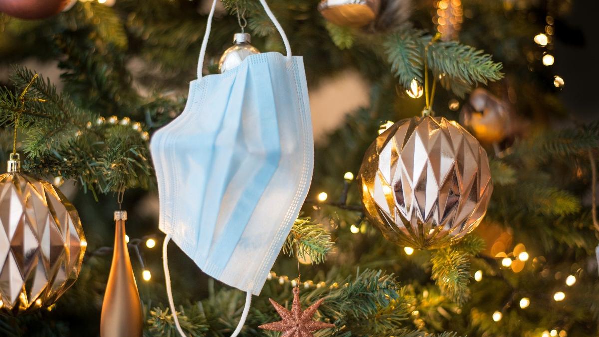 noi-relaxari-ale-restrictiilor-pentru-romanii-vaccinati-de-sarbatori--lista-completa-a-masurilor-adoptate-de-cnsu