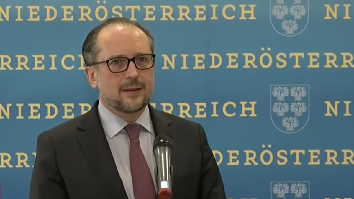 cancelarul-austriei--alexander-schallenberg--demisioneaza